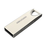USB Flash HIKVISION HIKSEMI 32GB M220P USB 2.0 Read up:20 Mb/s, Write up: 10 Mb/s White